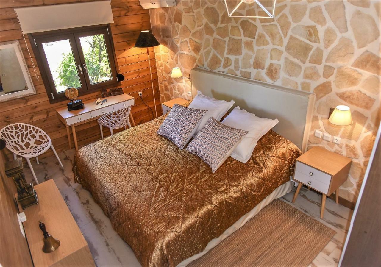 Villa Rodea Rodhia  ภายนอก รูปภาพ